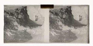 Blick in die Baue eines Feuersteintiefbaues, Spiennes