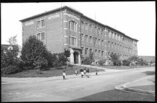 Ronneburg. Bürgerschule