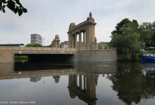 Charlottenburger Tor; Berlin, Charlottenburg-Wilmersdorf