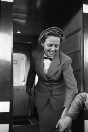 Freiburg: Stewardess