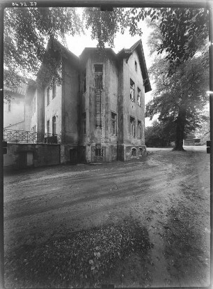 Görlitz-Biesnitz, Kastanienallee 23. Loensches Gut. Herrenhaus (Bezeichnung 1861). Eckansicht von Norden