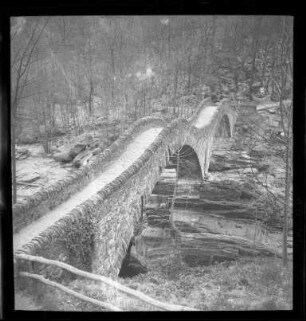 Historische Steinbrücke - Ponti dei Salti