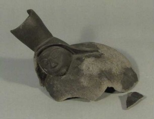 Fragment eines Tongefäßes