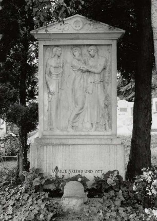 Grabmal für Familie Griehl und Ott. Olbernhau, Friedhof : Grabmal für Familie Griehl und Ott. Olbernhau (Mittlerer Erzgebirgskreis), Friedhof