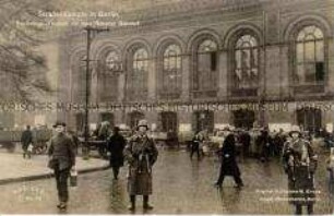 Regierungssoldaten am Anhalter Bahnhof