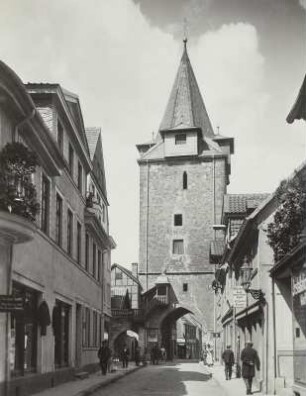 Helmstedt, Hausmannsturm : Helmstedt. Hausmannsturm, früher auch Neumärker Tor