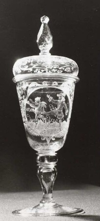 Deckelpokal mit Scherzszene