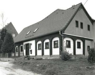 Ebersbach-Neugersdorf, Neueibauer Straße 8. Wohnhaus (1851/1900)