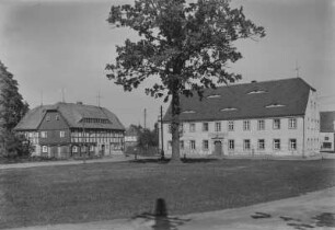 Grßhennersdorf, Kretscham : Großhennersdor. Gasthof zum Kretscham, Am Markt 11. Straßenansicht