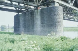 Elbebrücke, Dresden