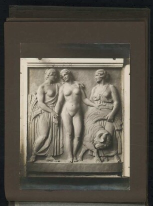 Figürliches Relief: Ansicht