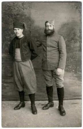 Postkarten aus dem Kriegsgefangenenlager Puchheim: o.Nr.: mehrere Porträtaufnahmen