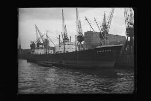 Georg Russ (1952), Russ, Ernst.- Schiffahrt- u. Assekuranz-Ges. E. Russ & Co., Hamburg