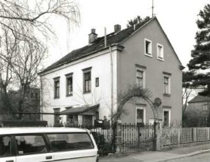 Dresden-Blasewitz, Sebastian-Bach-Straße 2. Wohnhaus (um 1865)