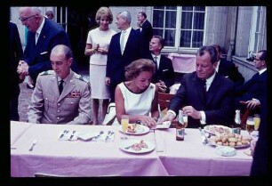 Kennedy, Hotel Gerhus