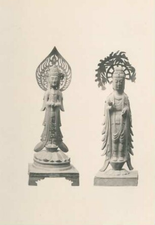 [Pl. III. Kwanzéon (Avalokitésvara, sanscrit) ...]