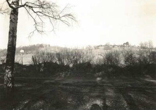 Am Fuße des Hellerberges bei Hellerau