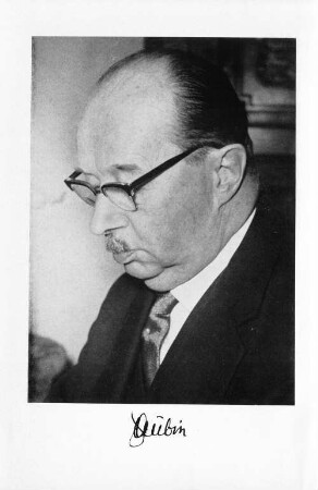 Grundlagen und Perspektiven geschichtlicher Kulturraumforschung und Kulturmorphologie : Aufsätze zur vergleichenden Landes- und Volksgeschichte aus viereinhalb Jahrzehnten anläßlich der Vollendung des 80. Lebensjahres des Verfassers