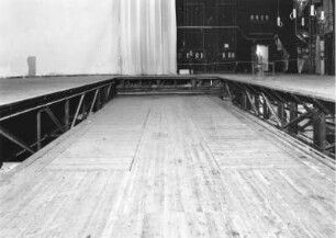 Bühnentechnik : Dresden-Altstadt, Theaterstraße 2. Schauspielhaus (Großes Haus). Bühnentechnik