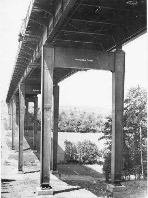Sulzbachviadukt in km 186,136 Gesamtansicht nach Wiederaufbau L = 365 m.