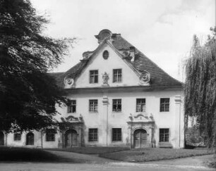 Salem Bodenseekreis. Ehemalige Zisterzienserabtei. Marstall (1734; J. A. Feuchtmayer zugeschrieben)