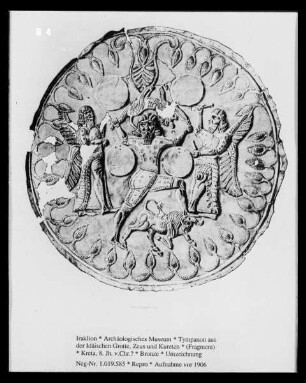 Tympanon aus der Idäischen Grotte, Zeus und Kureten