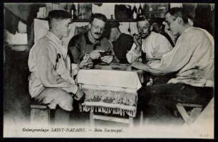 Gefangenenlager Saint-Nazaire - beim Kartenspiel