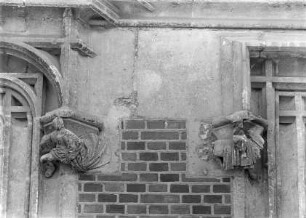 Reiter und eine männliche Figur