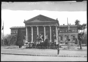Budapest. Stadtwäldchen, Künstlerhaus (1877) : Budapest. Altes Künstlerhaus (1875-1877; Adolf Láng) im Stadtwäldchen