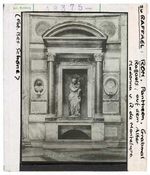 Rom, Pantheon: Grabmal Raffaels