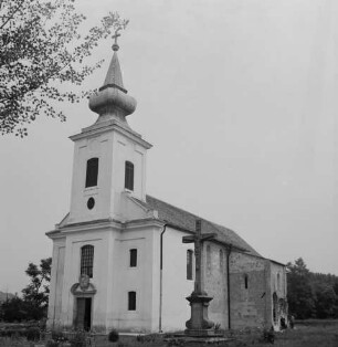 Katholische Kirche Sankt Johannes der Täufer, Jánoshida, Ungarn