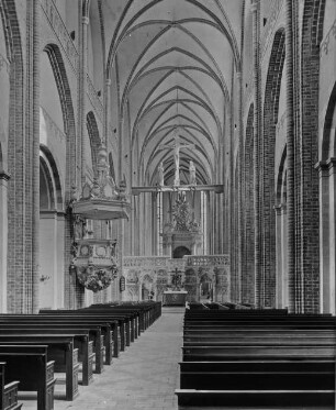 Havelberg, Dom St. Marien, Inneres, nach Osten