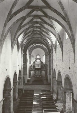 Innenraum, Wechselburg
