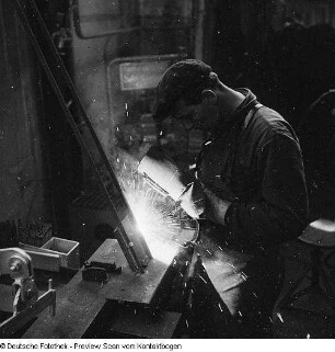 Handwerk und halbstaatliche Betriebe