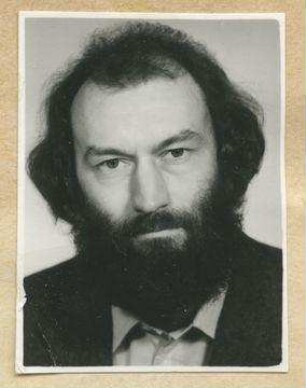 Dr. Rolf Kuhn