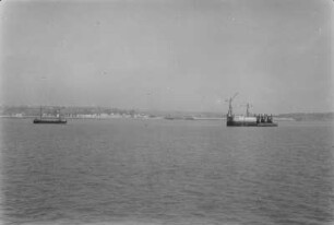 Hafeneinfahrt : Blick auf eine Hafeneinfahrt
