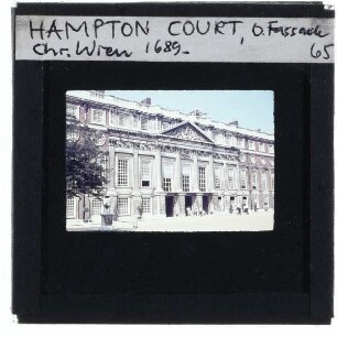London, Hampton Court : Ostfassade