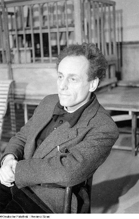 Porträtaufnahmen des Theaterregisseurs Boleslaw Barlog