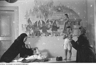 Dresden, Neustadt. Mütterberatung - Tannenstraße, Februar 1950