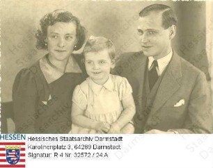 Ludwig Prinz v. Hessen und bei Rhein (1908-1968) / Porträt mit Ehefrau Margaret geb. Baronet Geddes of Rolvenden (1913-1997) und Nichte Johanna Prinzessin v. Hessen und bei Rhein (1936-1939)
