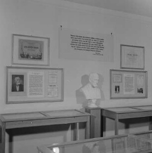 Sorbisches Literaturmuseum im Haus der Sorben : Serbski literarny muzej w Serbskim domje w Budyšinje : Bautzen / Budyšin