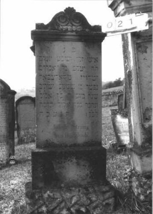 Grabstein 21