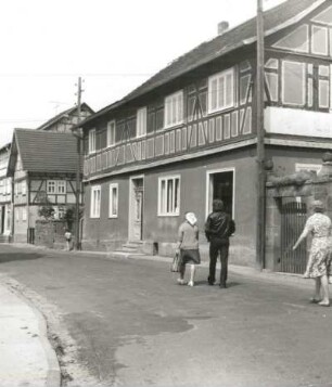 Dorndorf. Salzunger Straße