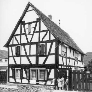 Fachwerkwohnhaus; Egelsbach, Schulstraße 28