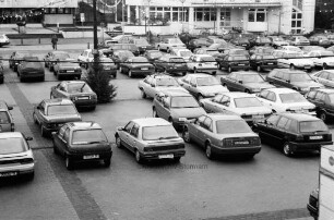 Rathausplatz: Parkplatzchaos