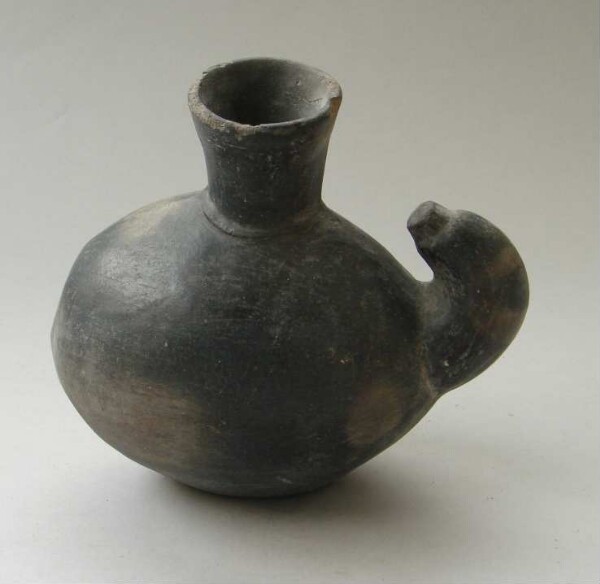 Clay vessel