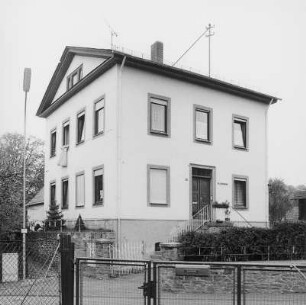 Ev. Pfarrhaus; Weilmünster, Brückenstraße 13