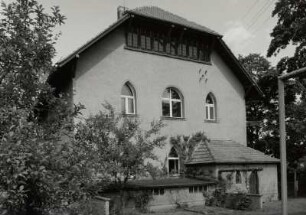 Medingen, Pfarrhaus : Medingen. Pfarrhaus, Pappelallee 2 (1904). Giebelansicht