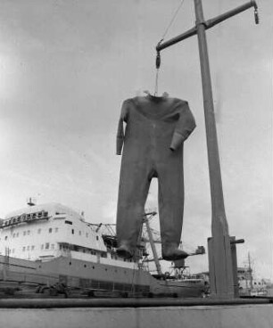Taucheranzug : Volkseigener Betrieb Mathias Thesen Werft