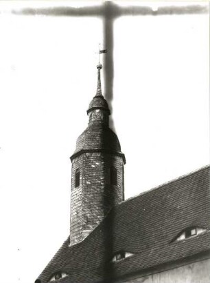 Bockelwitz (Kreis Döbeln). Dorfkirche (1597 begonnen). Dachreiter (1819)